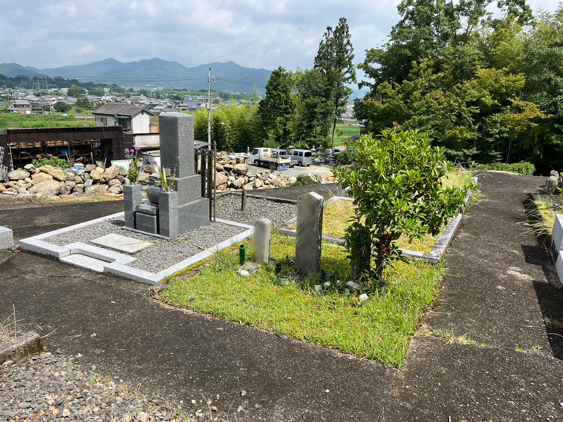 南條霊園