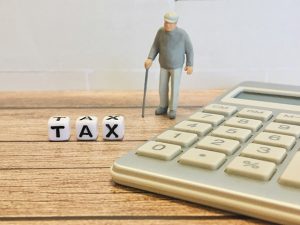 終活の際に知っておこう！「老後の税金」について
