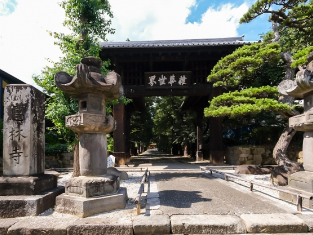 『どうする家康』『大奥』でも注目！武田信玄と柳沢吉保の墓がある恵林寺