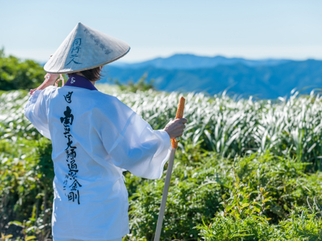 御詠歌（ごえいか）とは〜起源や葬儀との関係を紹介〜