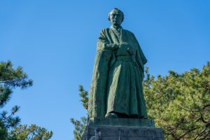 【幕末のイノベーター】坂本龍馬のお墓はどこにある？