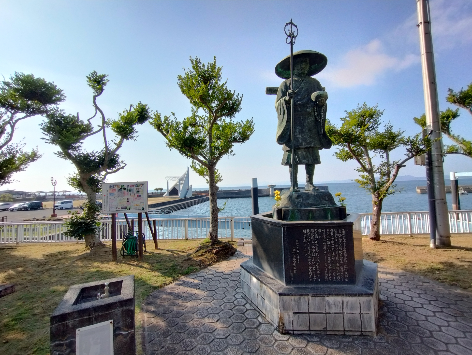 物語とともに残る有名な犬・猫たちのお墓